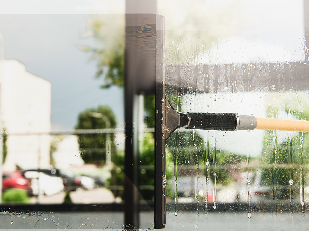 Glasbewassing & Gevelreiniging